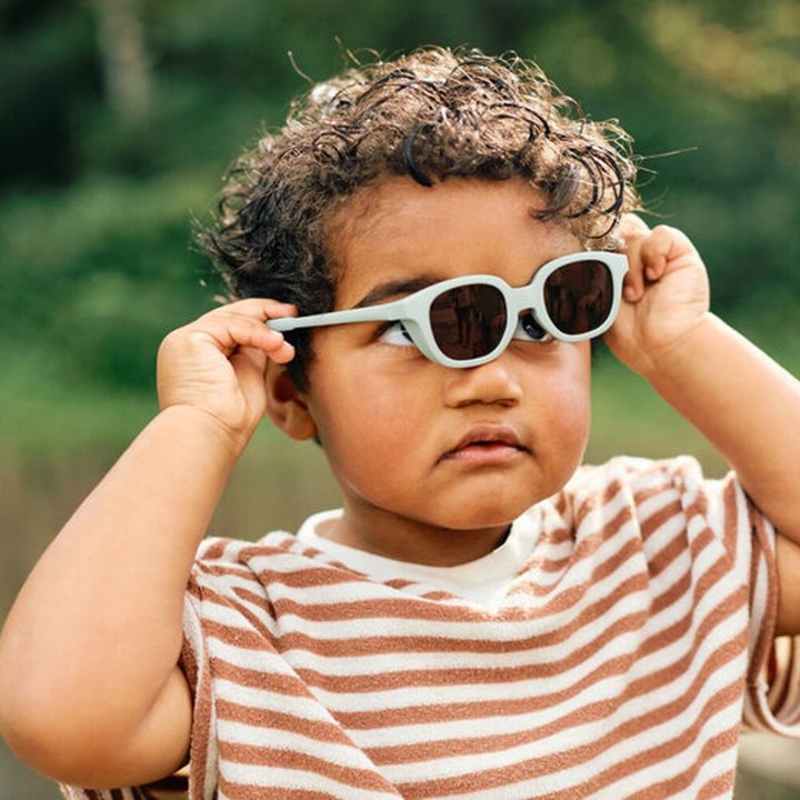 Lunette de soleil 9-24m SQUARE Beaba lucky verde