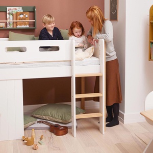 Mittelhohes Baumhausbett 90x200cm gerade Leiter NOR Flexa Eiche-weiß