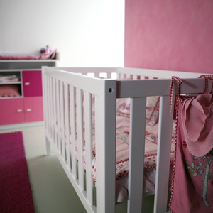 Mitwachsendes Babybett DESTYLE de Breuyn geweißt