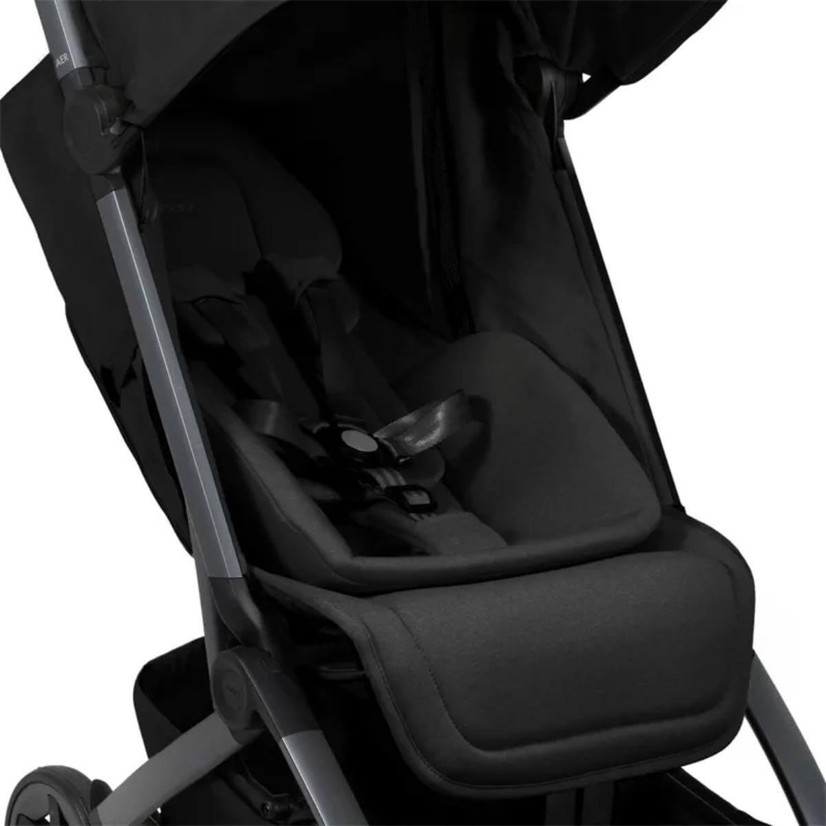 Newborn insert  Aer+/2/Day5 Joolz Space black