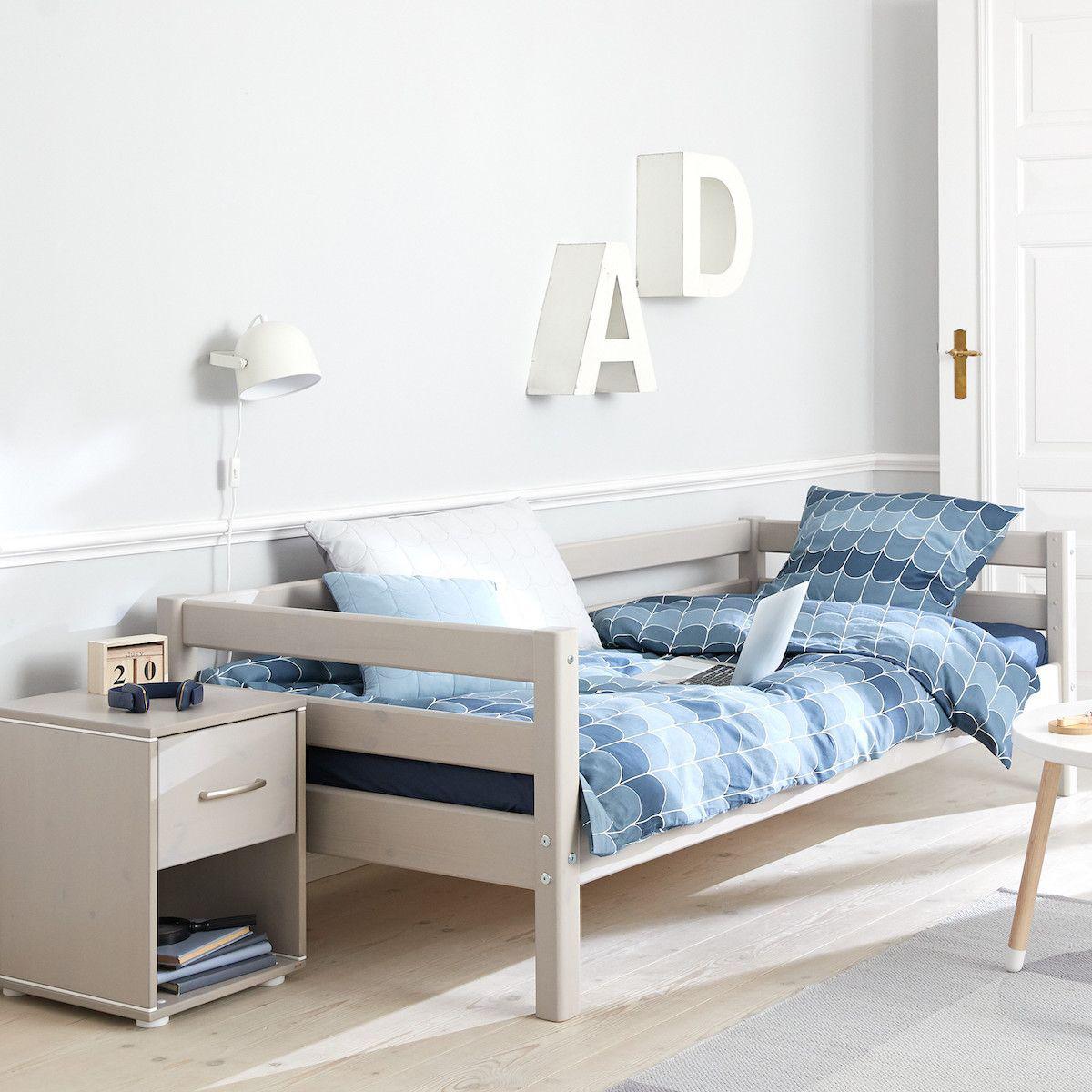 Niedriges Bett 90x200cm CLASSIC Flexa grey washed