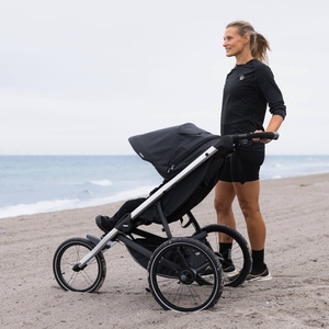 Poussette Glide 3 Thule Black