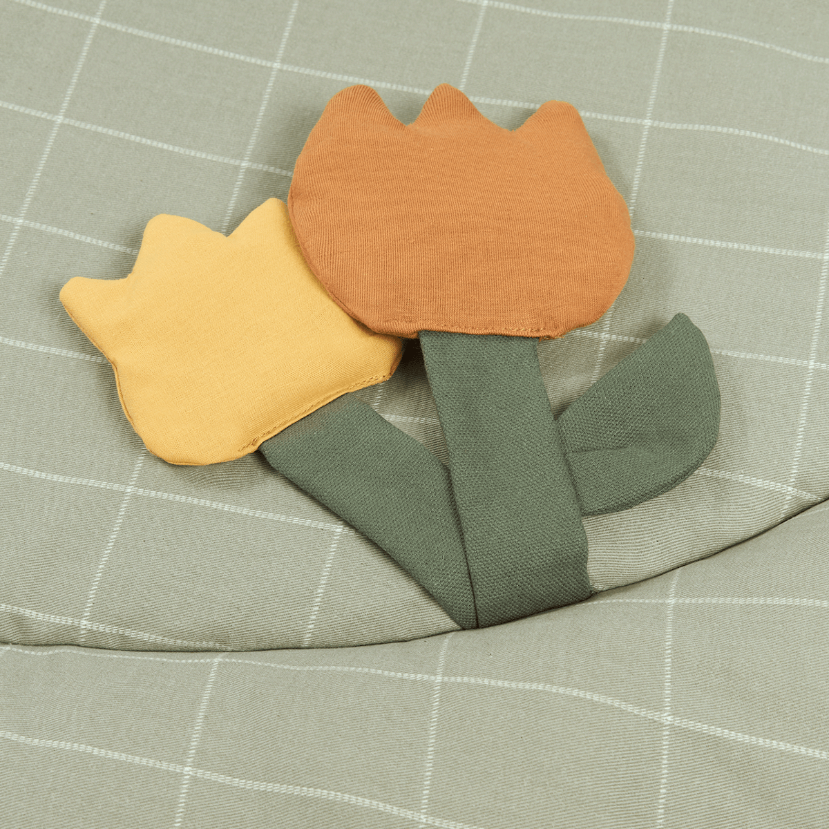 Rundes Aktivity-Nest, 100cm, 8cm dick. Nobodinoz Tulpen