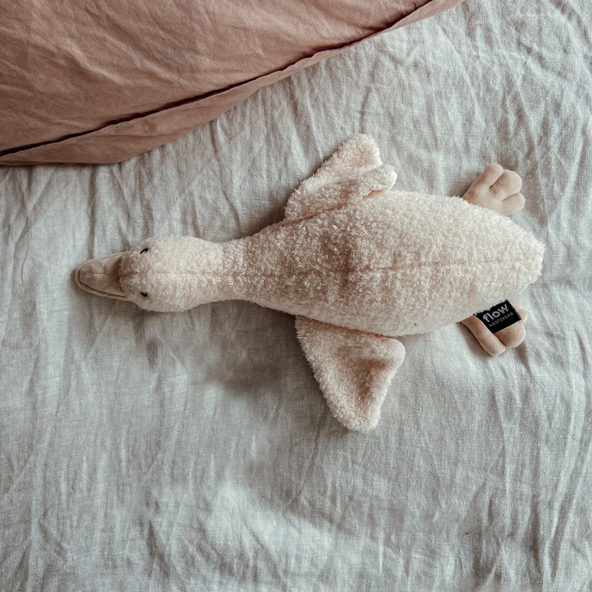 Schmusetuch HERZENSKLAPPEN ON THE GO wiederaufladbar Liva Flow Amsterdam beige