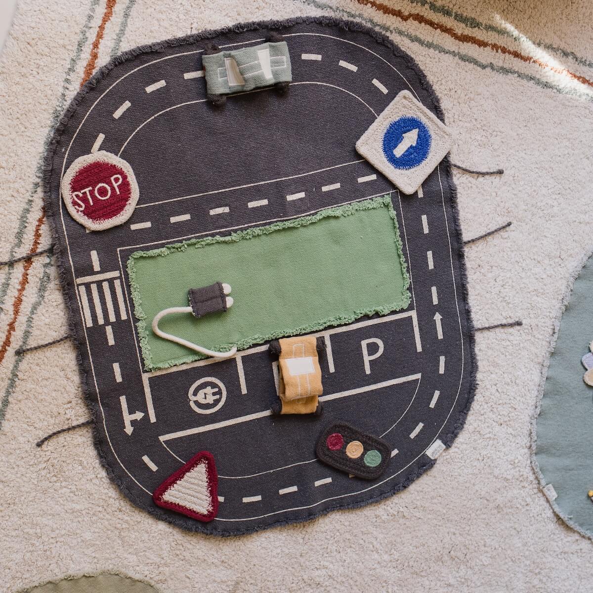 Sensorisches Buch GREEN TOY set eco city Lorena Canals