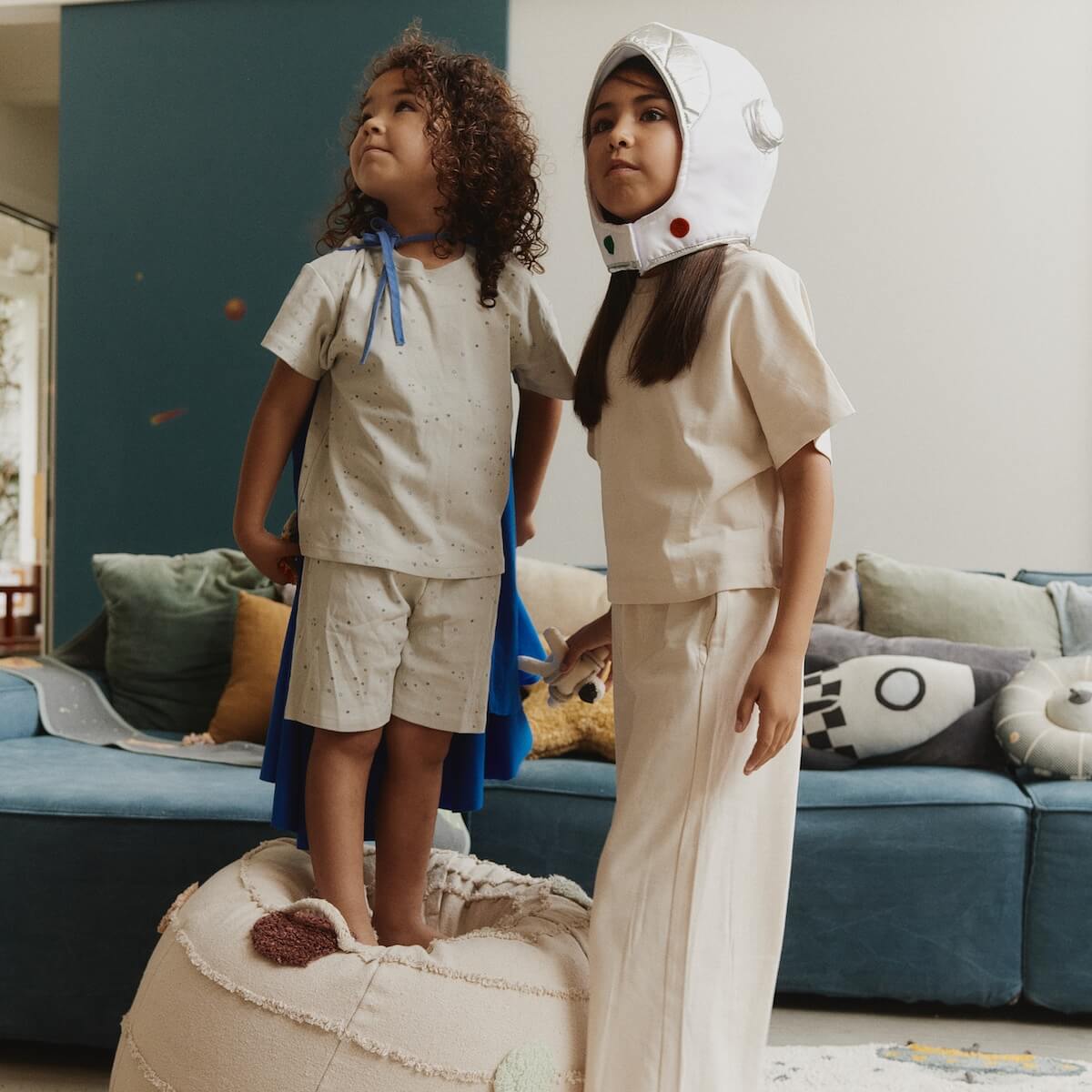 Sitzpouf Solar System Ø 50x45cm Lorena Canals