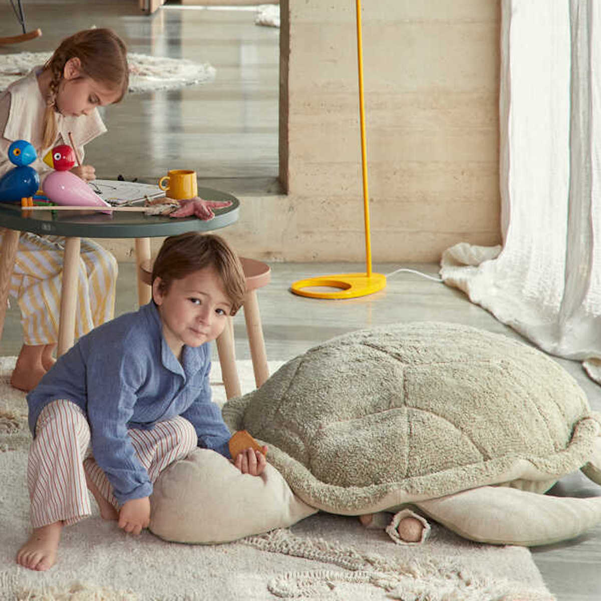 Sitzsack Mrs. Turtle 20x115x85cm Lorena canals