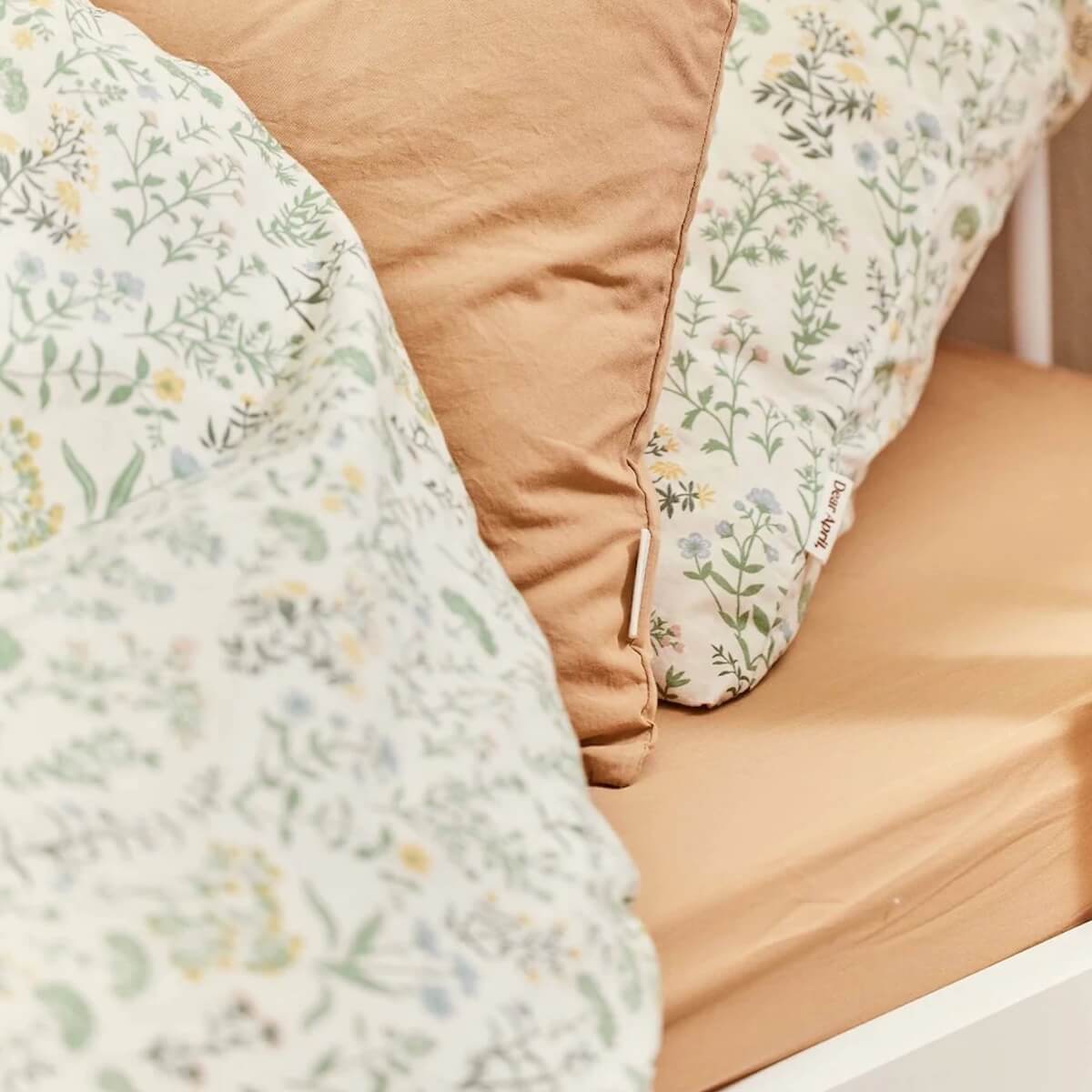 Spannbetttuch 90x160x13cm Dear April Sandy Feet