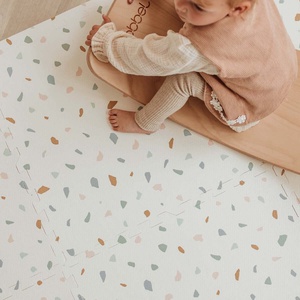 Spielteppich 120x180cm EEVAA VILLAGE Play&go