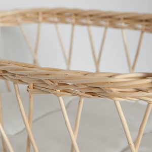 Stubenwagen aus Weide