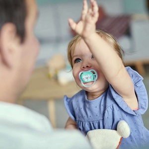 Sucet +18m Air Girl Tigre Lapin Avent