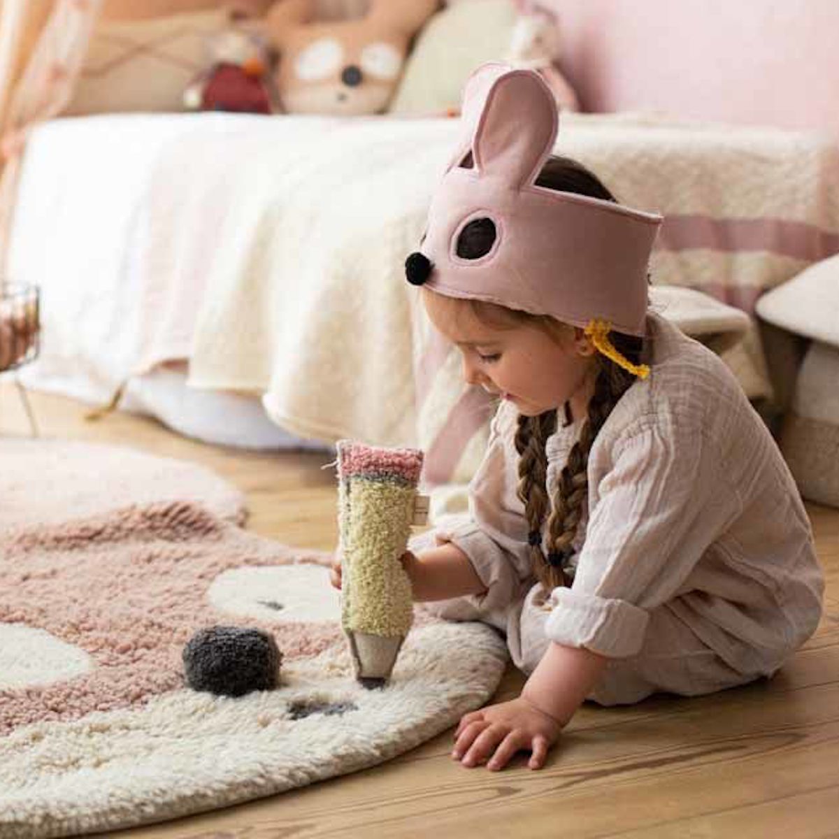 Teppich 100 x 120 cm Miss Mighty Mouse Lorena Canals Woolable