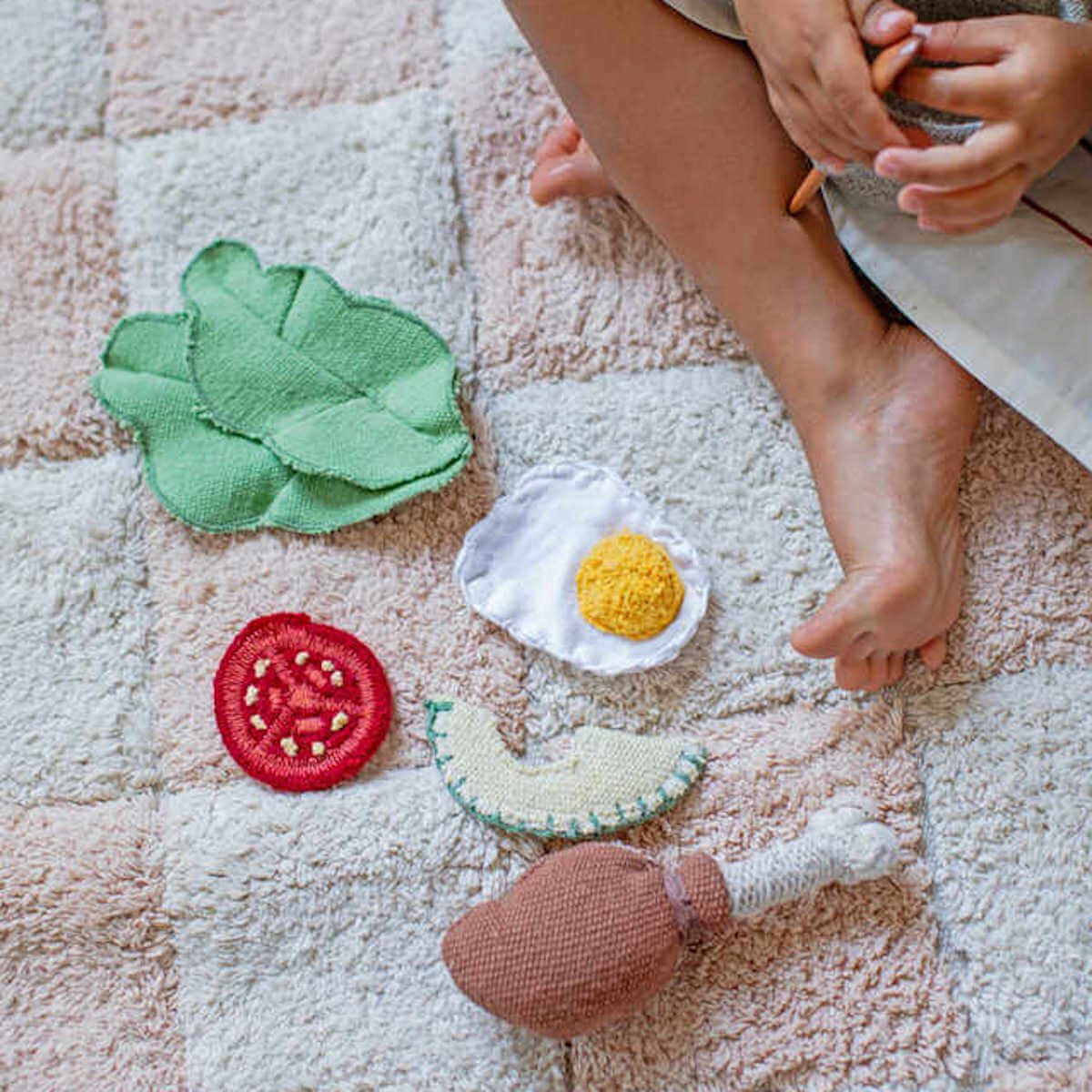 Teppich LITTLE CHEF Lorena Canals Rose 