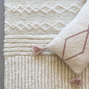 Teppich Wolle 120 x 170cm Ari Sheep White Lorena Canals