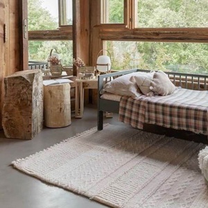 Teppich Wolle 140 x 200cm Ari Rose Lorena Canals