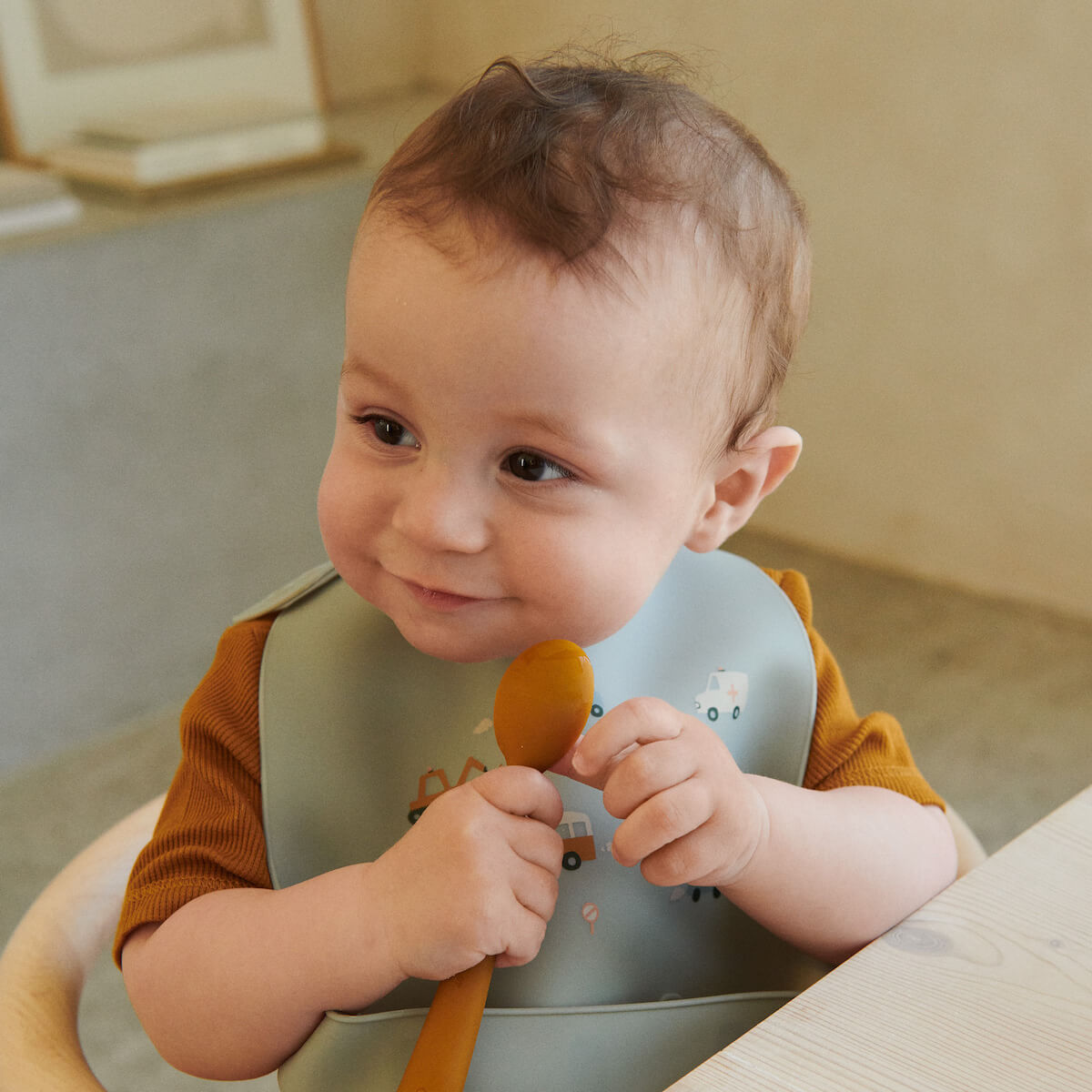 Tilda Silikon Lätzchen 2er-Pack Einheitsgröße Liewood Fahrzeuge-taubenblau mix NOOS