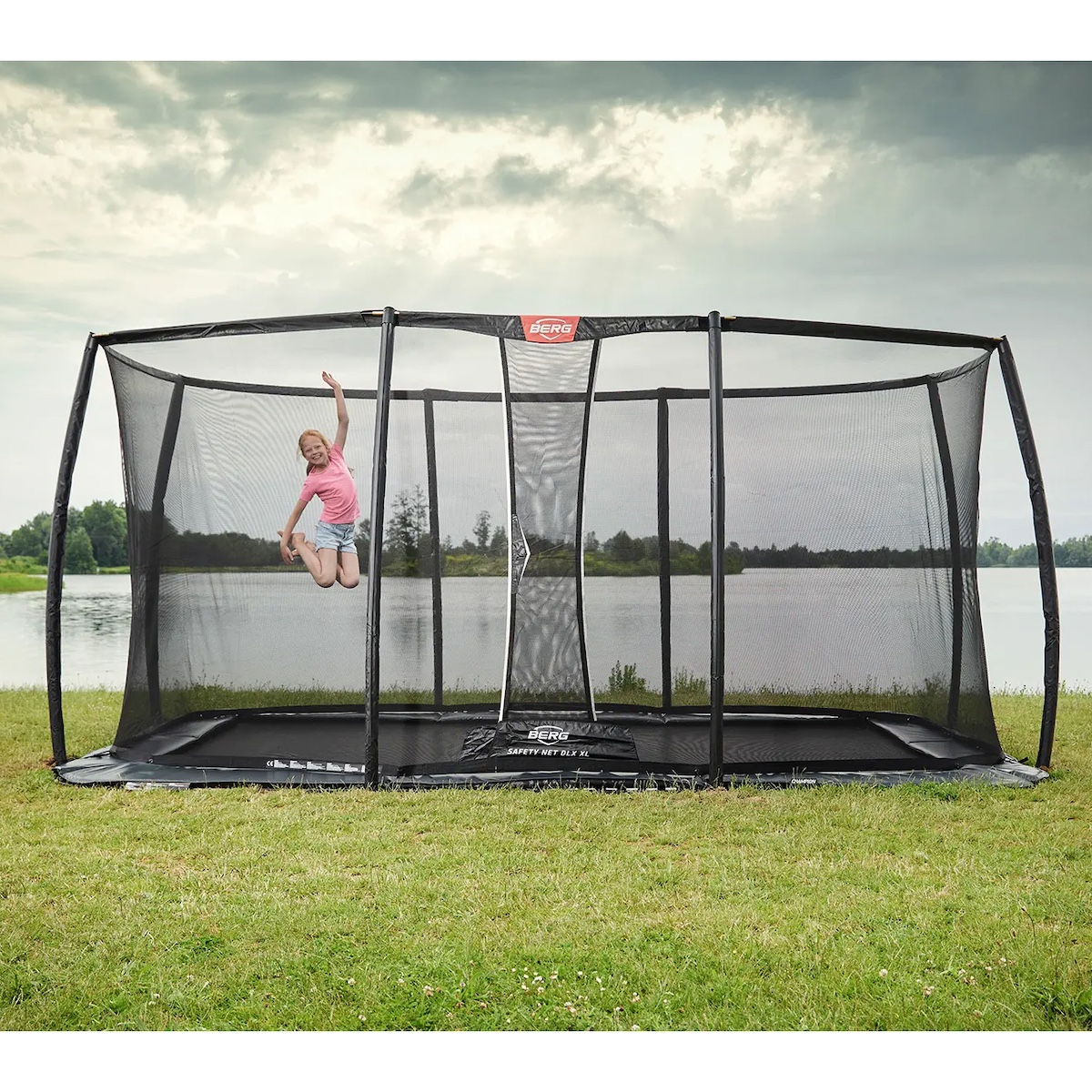 Trampolin 500cm FlatGround ULTIM CHAMPION + Safety Net Deluxe XL Berg grey