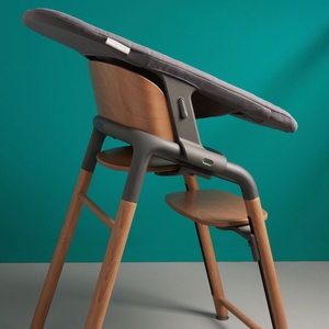 Trona Giraffe Bugaboo warmes Holz grau