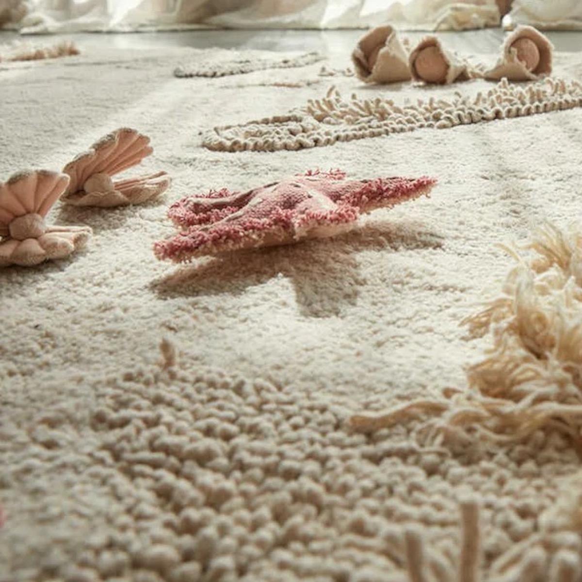 Waschbare Spieluhr Seabed 140x200cm Lorena canals