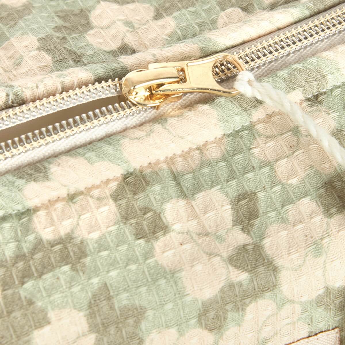 Wasserdichte Wickeltasche GALA 35x27x14cm Nobodinoz Green Sakura