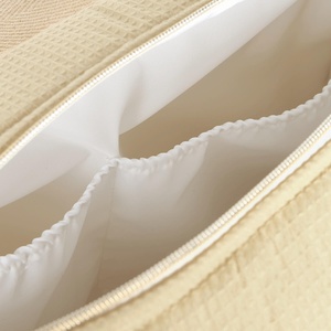 Wasserdichte Wickeltasche GALA 35x27x14cm Nobodinoz Green Tea