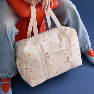 Wasserdichte Wickeltasche OPERA 46x29x20cm Nobodinoz Yellow Lily