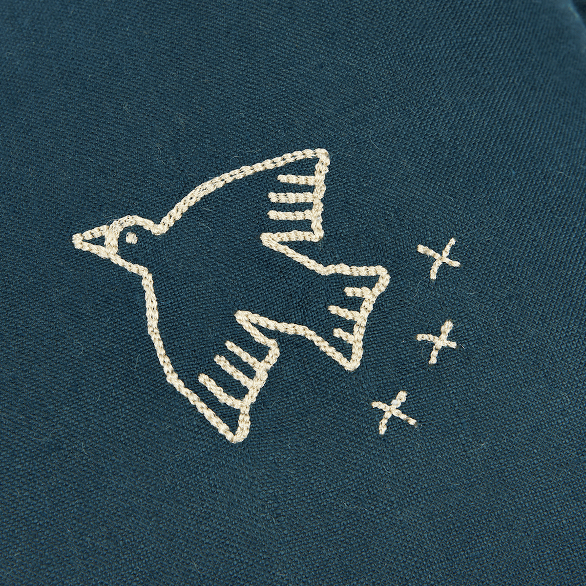 Wolkenkissen aus französischem Leinen. Deep Blue. Maße: 50x28x10cm Nobodinoz